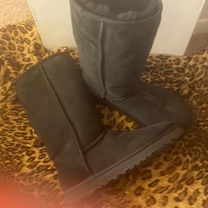 Black Uggs Tall